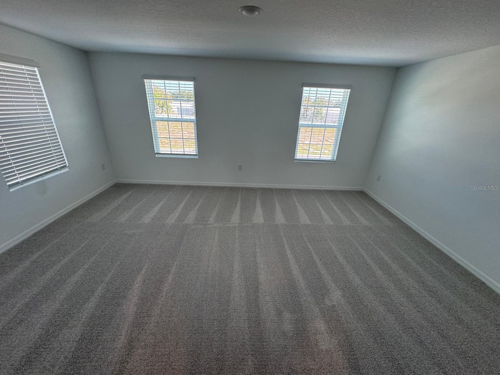 THOMPSON VILLAGE - Residential Lease