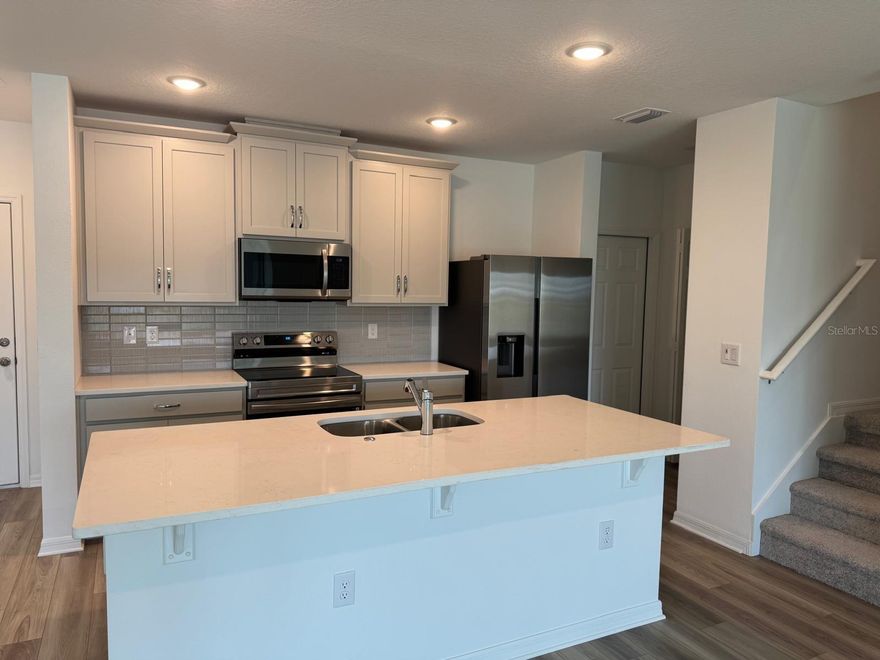 Located in the growing and desirable Apopka area, this property offers a comfortable living space in a quiet and well-established community. Enjoy easy access to major roadways, making commuting to Downtown Orlando, Maitland, Altamonte Springs, and surrounding areas convenient and stress-free. The home is just minutes from shopping centers, grocery stores, restaurants, parks, and everyday conveniences, providing everything you need close to home.

Apopka is known for its natural surroundings, nearby Wekiwa Springs State Park, and a welcoming residential atmosphere, making it an excellent choice for those seeking a balance between tranquility and accessibility. Whether you work locally or commute, this location offers the best of both worlds.

Don’t miss this opportunity to take advantage of the first month free incentive and secure a well-located home in one of Central Florida’s most appealing areas. Schedule your showing today.