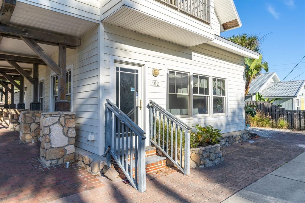 Photo of 104 N Pine Street, New Smyrna Beach, FL 32169 (MLS # NS1084280)