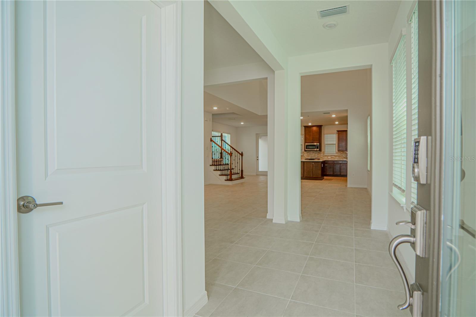 HARVEST/OVATION - Residential Lease