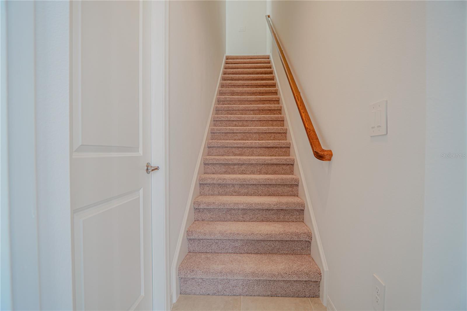 HARVEST/OVATION - Residential Lease