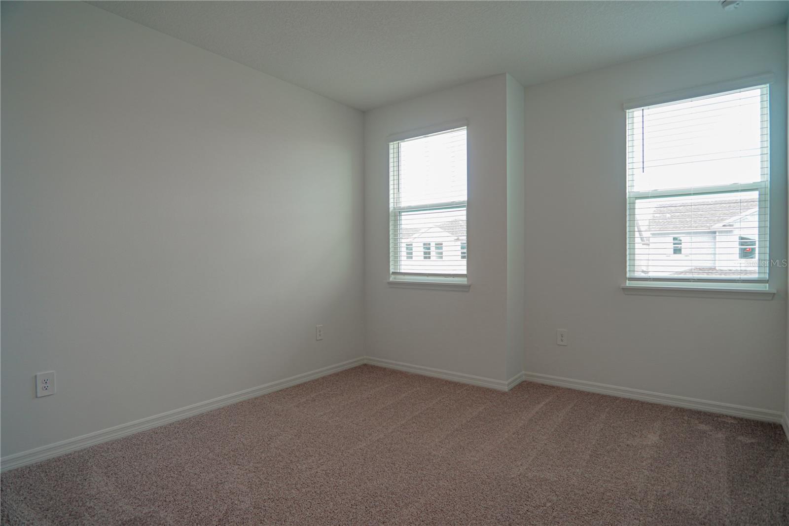 HARVEST/OVATION - Residential Lease