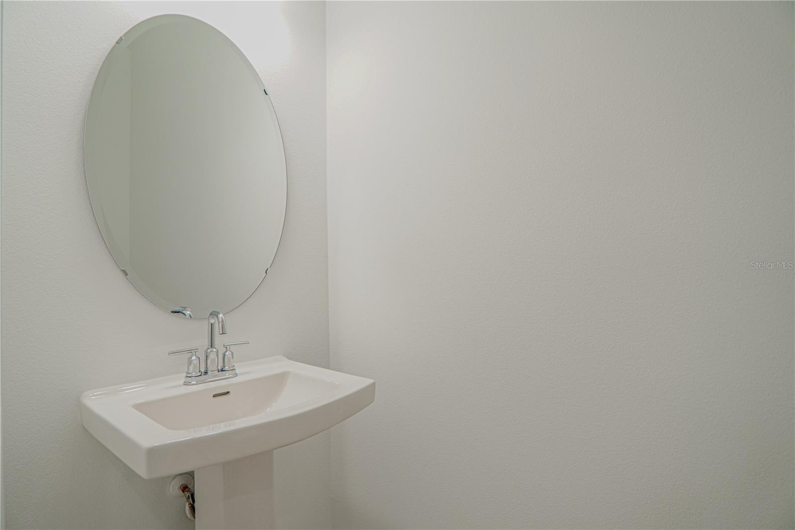 HARVEST/OVATION - Residential Lease