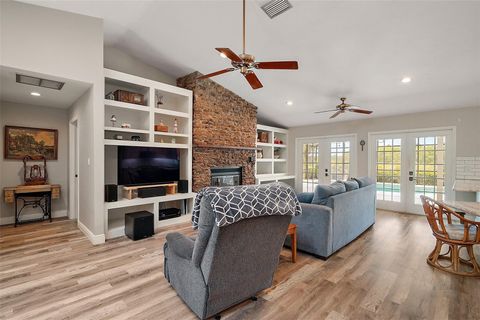 Tiny photo for 26200 SE Highway 42, Umatilla, FL 32784 (MLS # OM700017)