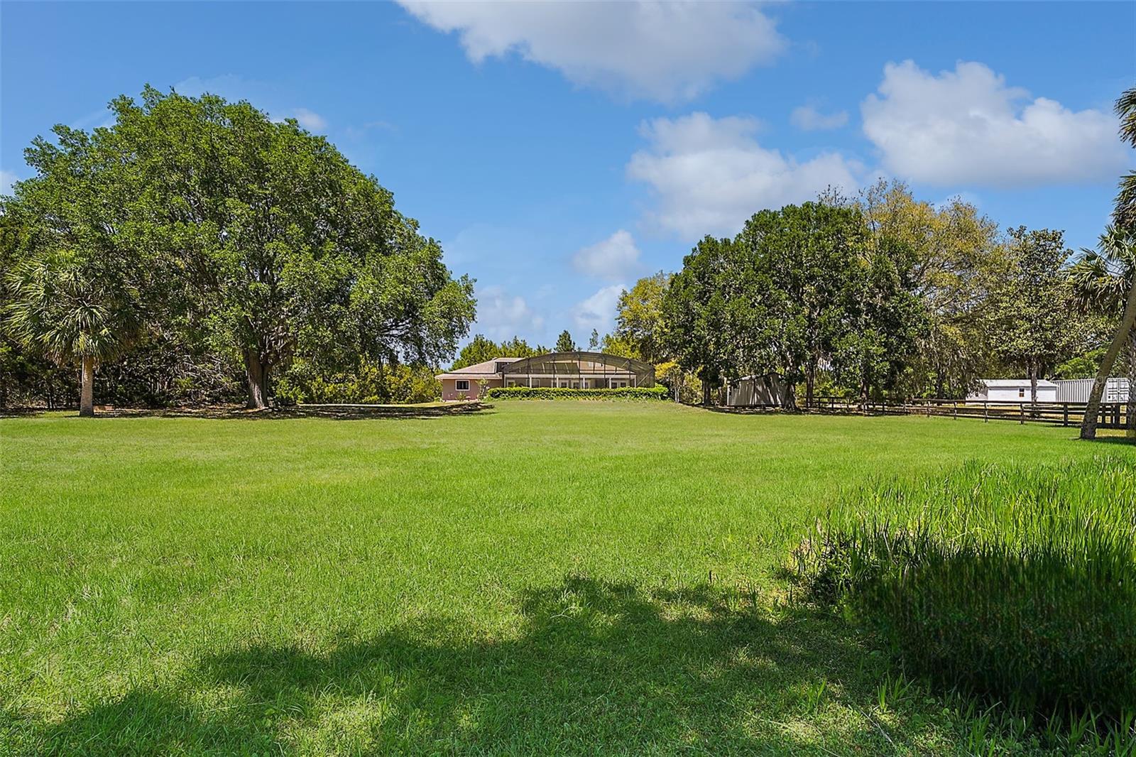 LAKE ELLA - Residential