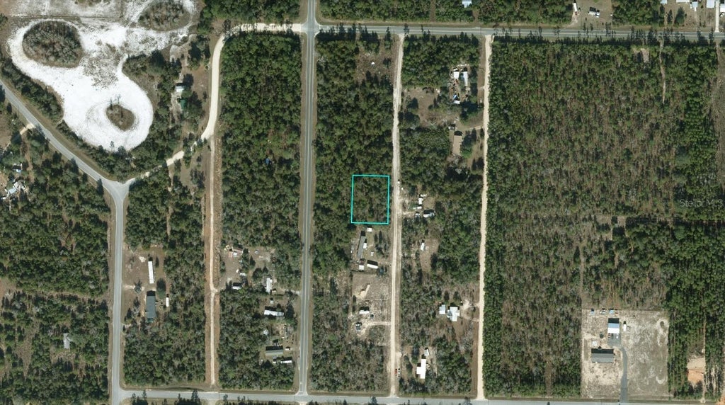 Photo of NW Lake Mckenzie Boulevard, Altha, FL 32421 (MLS # A4711415)