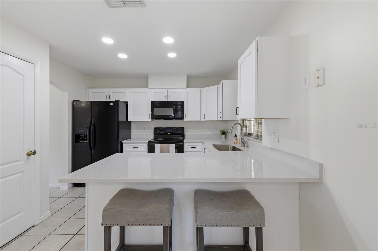 SPRING HILL - Residential