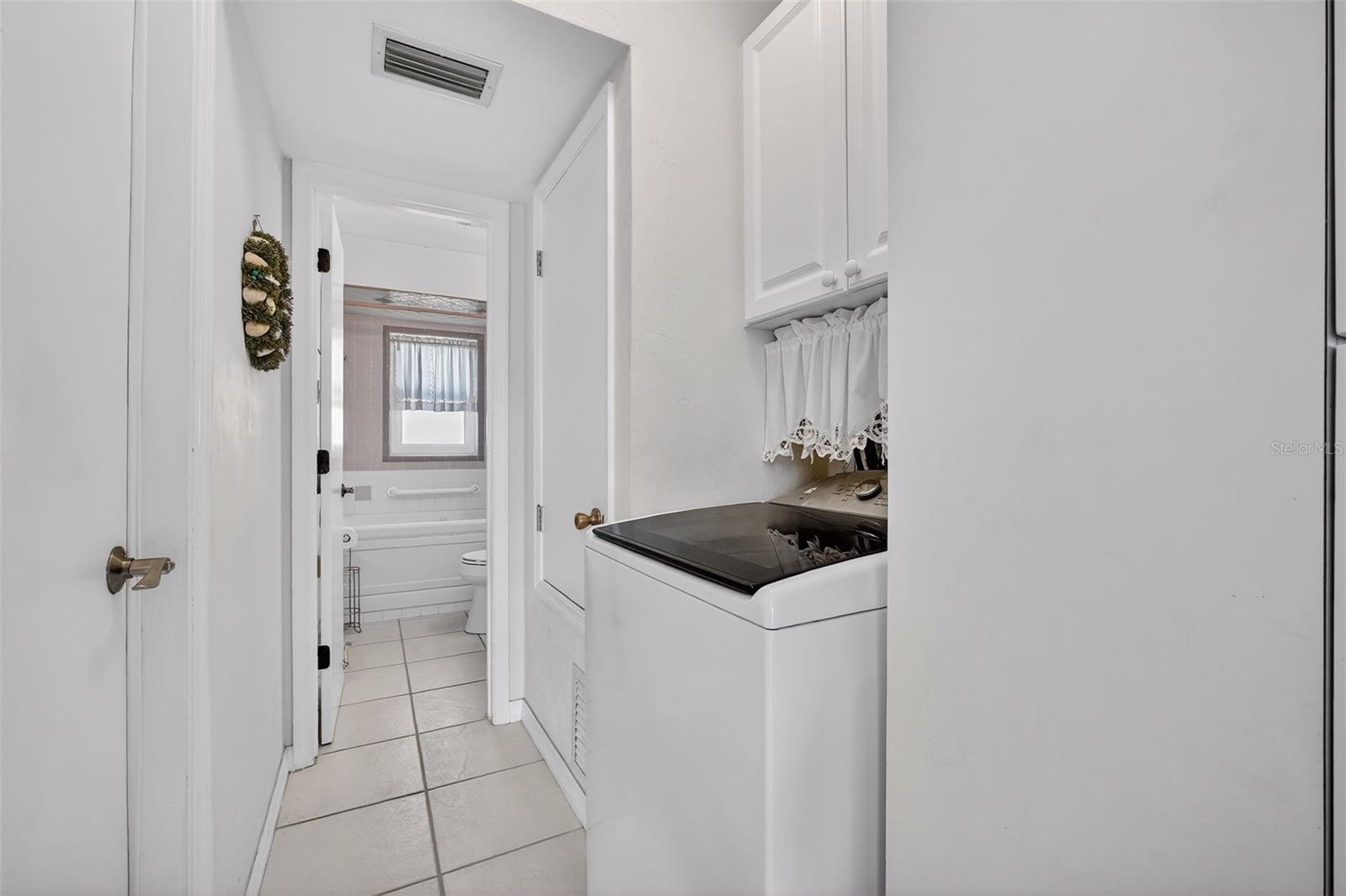 THOBURNS NEW SMYRNA BEACH - Residential