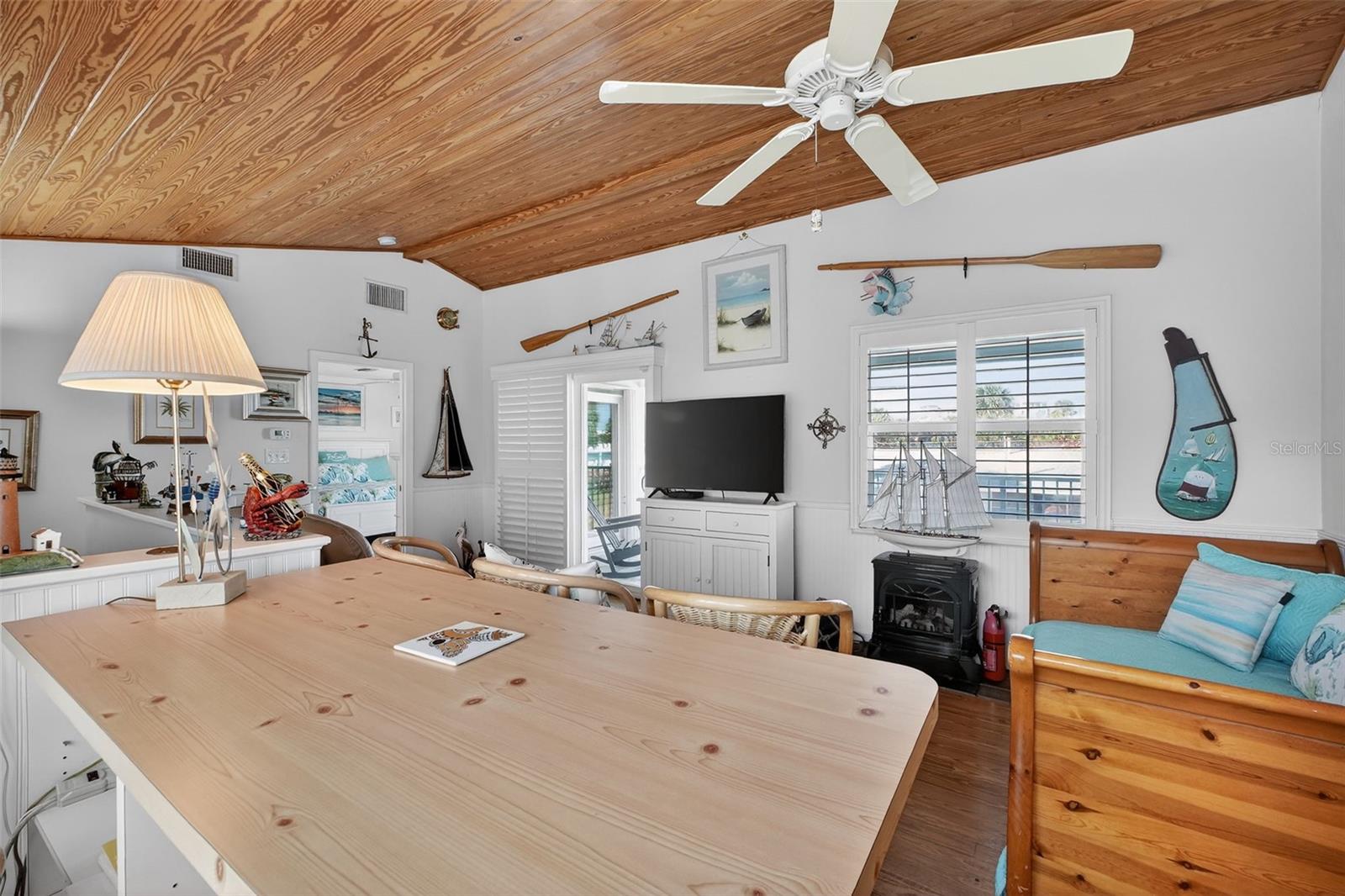 THOBURNS NEW SMYRNA BEACH - Residential