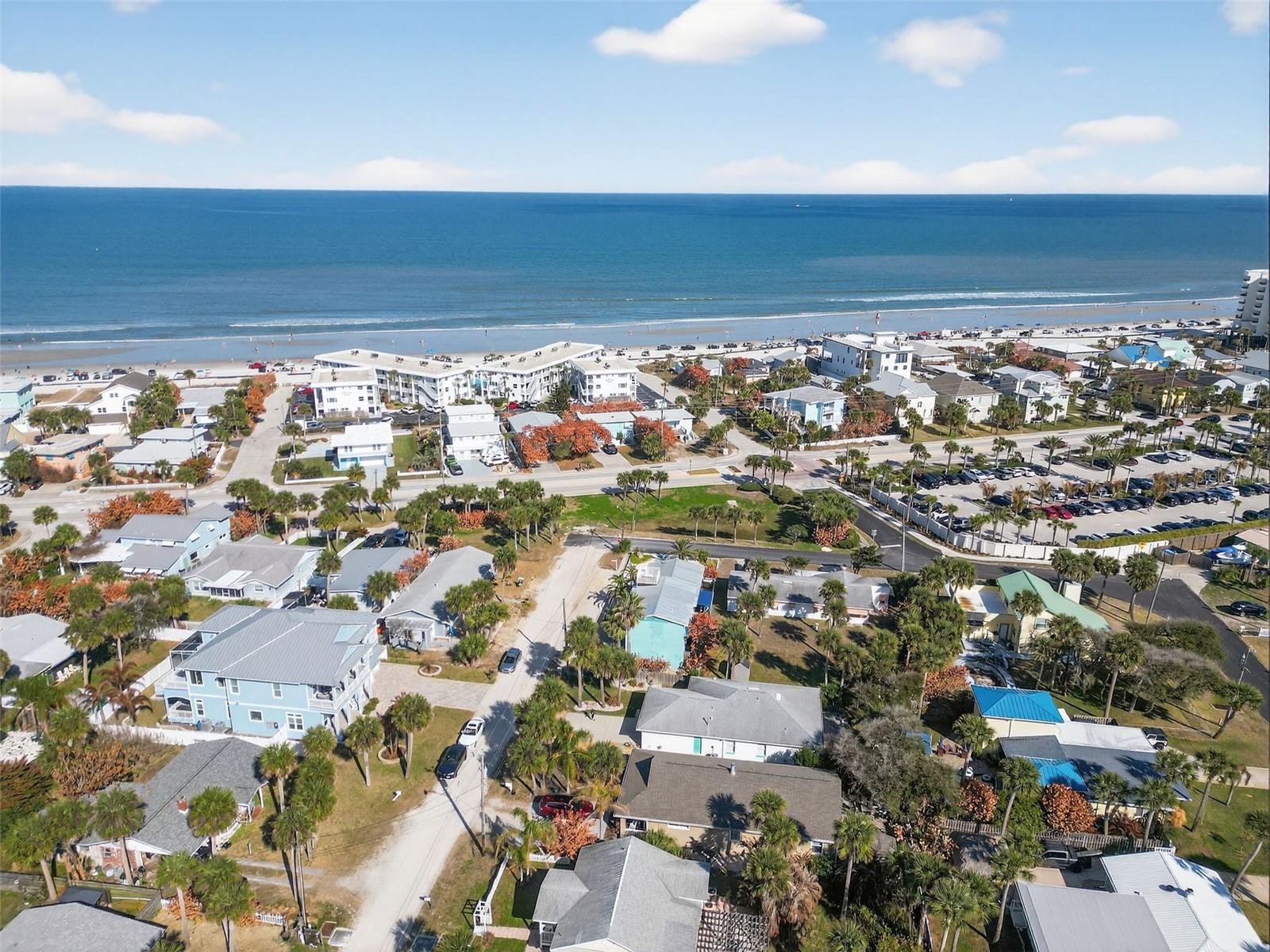 THOBURNS NEW SMYRNA BEACH - Residential