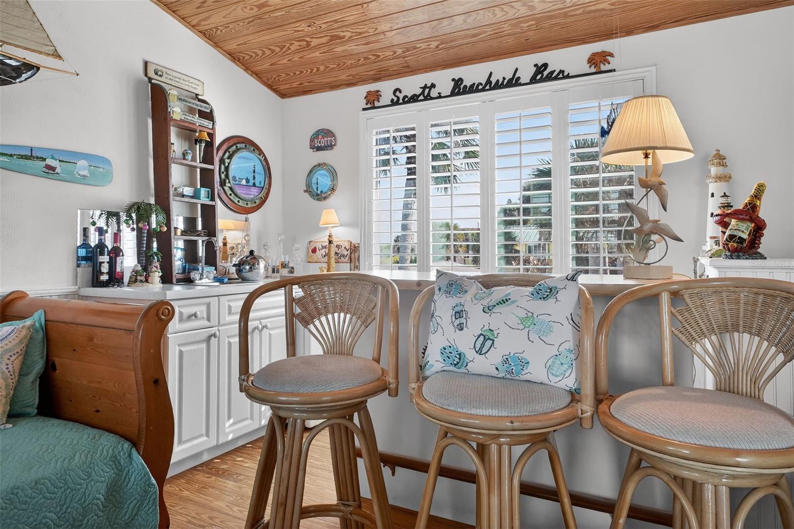 THOBURNS NEW SMYRNA BEACH - Residential