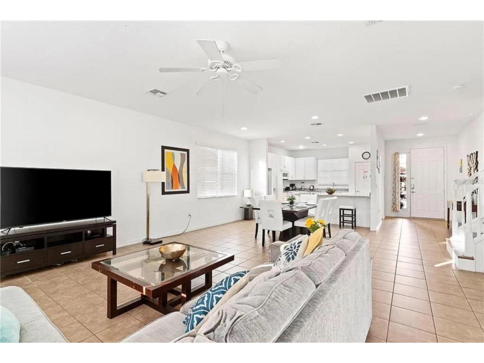 2654 ROSEMONT CIRCLE