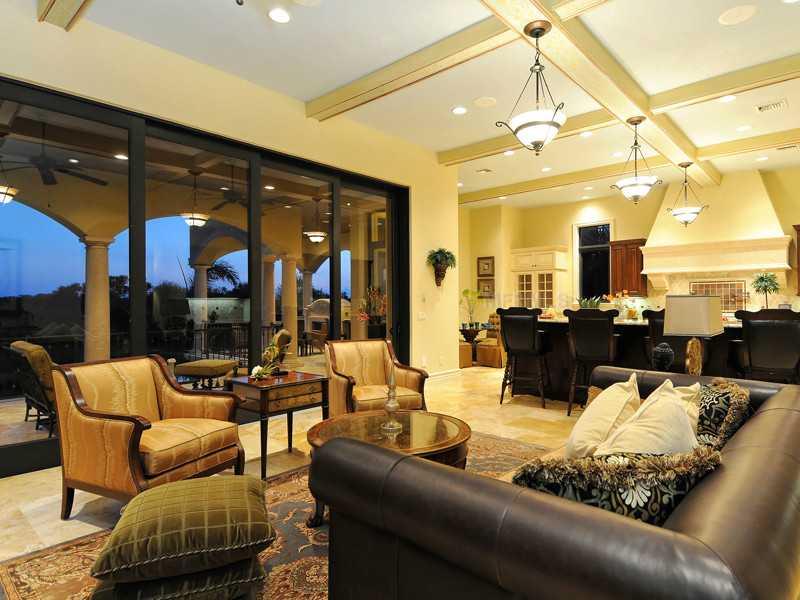 LEGENDS BAY - Residential