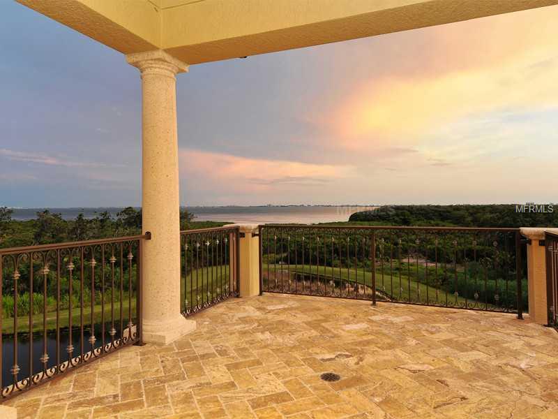 LEGENDS BAY - Residential