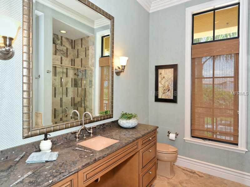 LEGENDS BAY - Residential