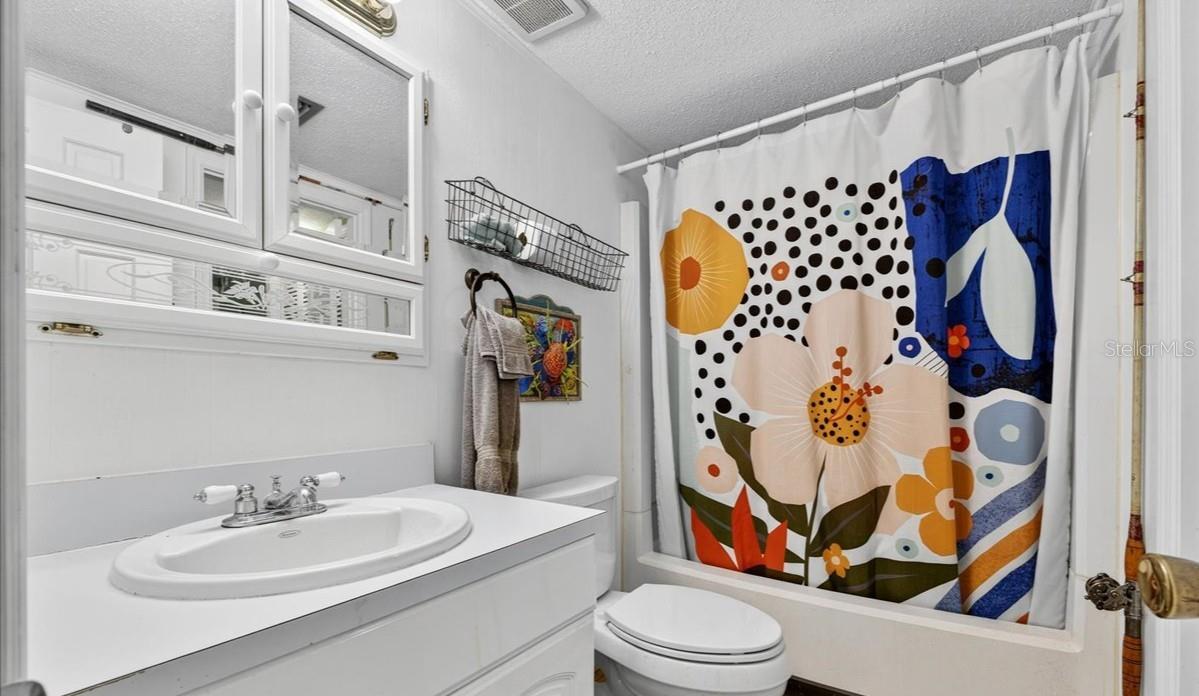 WEST INDIAN LAKE HEIGHTS - Residential