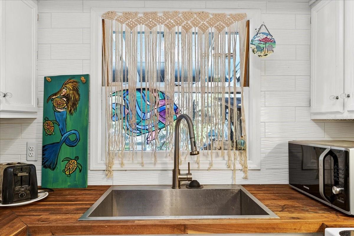 WEST INDIAN LAKE HEIGHTS - Residential