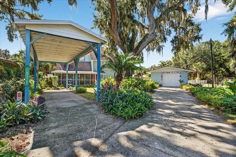 Photo of 5268 Valencia Street, Lake Wales, FL 33898 (MLS # L4956732)