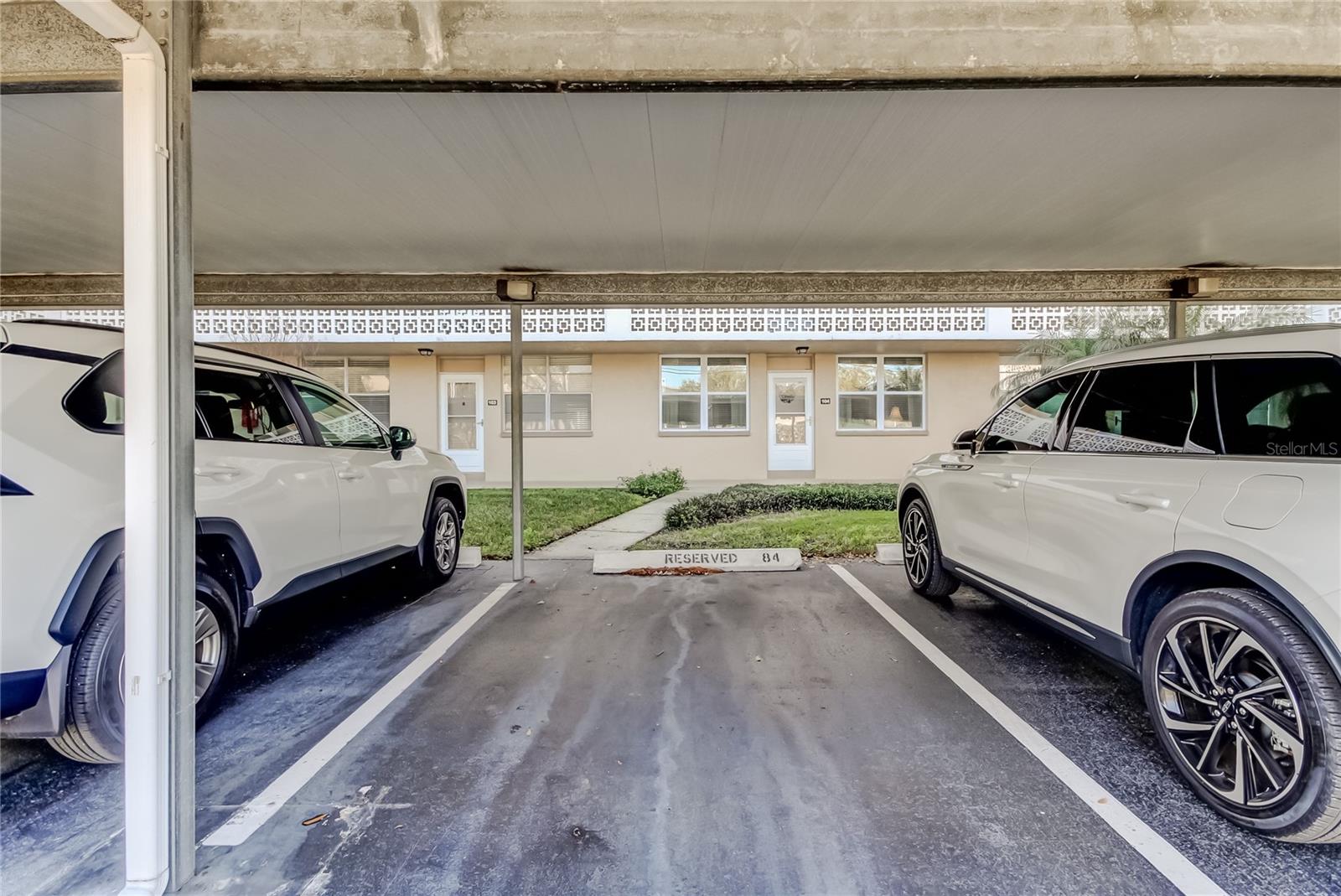 WINSTON PARK NORTHEAST - Residential