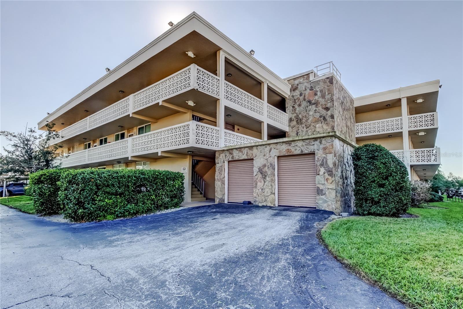 WINSTON PARK NORTHEAST - Residential