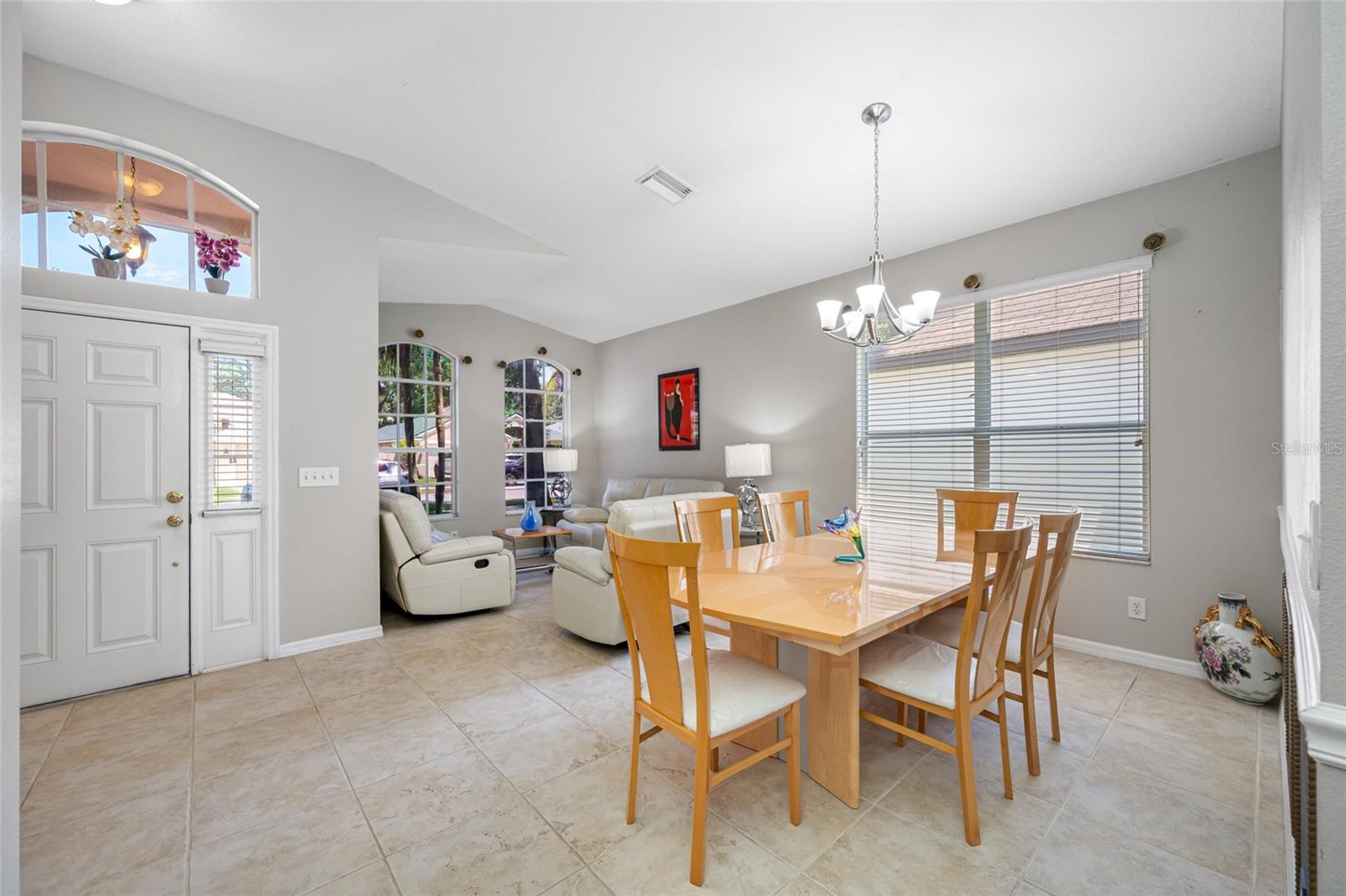 WHISPERING OAKS SECOND ADDITIO - Residential