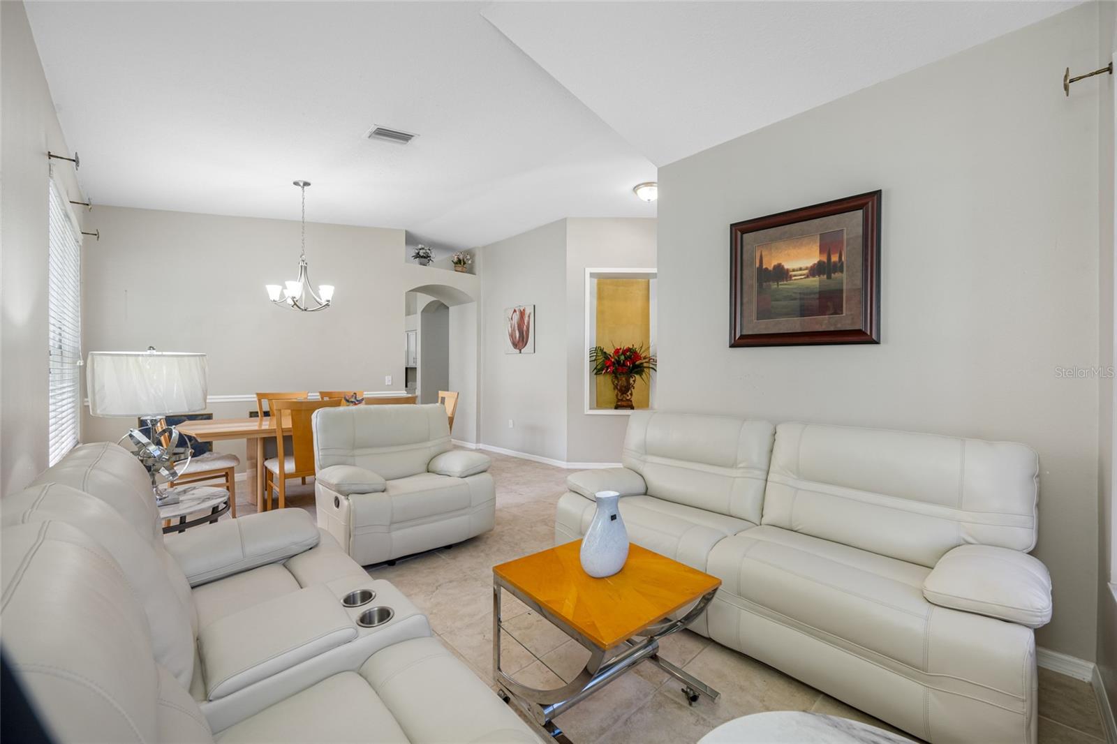 WHISPERING OAKS SECOND ADDITIO - Residential