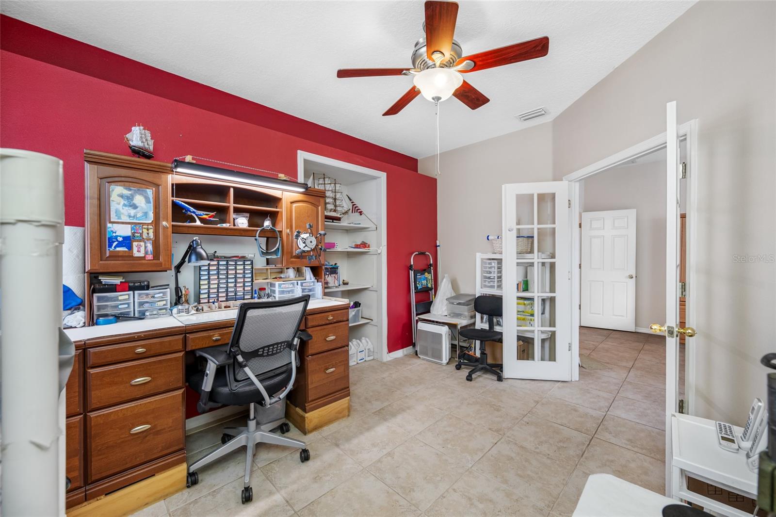 WHISPERING OAKS SECOND ADDITIO - Residential