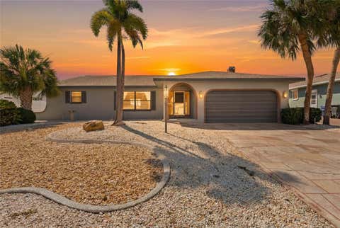 Photo of 921 Birdie Way, Apollo Beach, FL 33572 (MLS # A4698053)