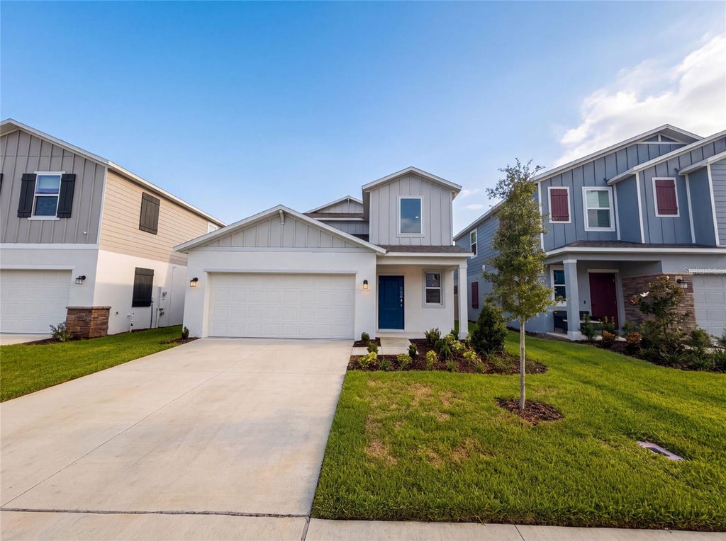 Photo of 5420 Meadow Walk Drive, Davenport, FL 33837 (MLS # O6434245)