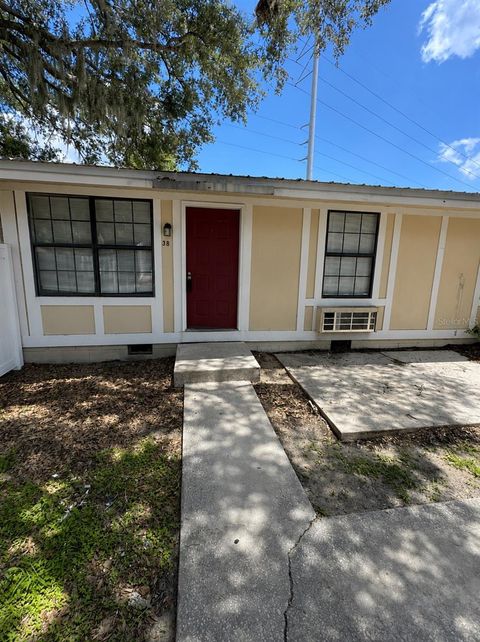 Photo of 420 Mills Street #38, Leesburg, FL 34748 (MLS # OM728169)