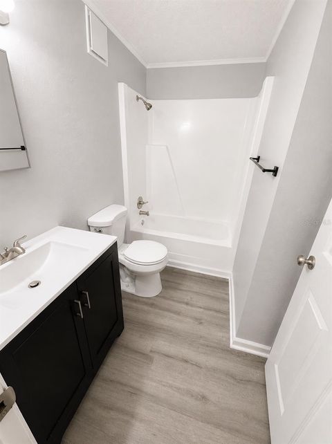 Tiny photo for 420 Mills Street #38, Leesburg, FL 34748 (MLS # OM728169)