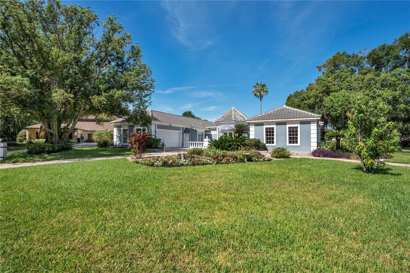 7906 LOST COVE COURT