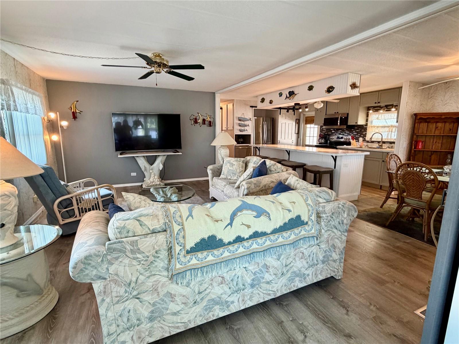 SUNSET PALMS UNREC - Residential