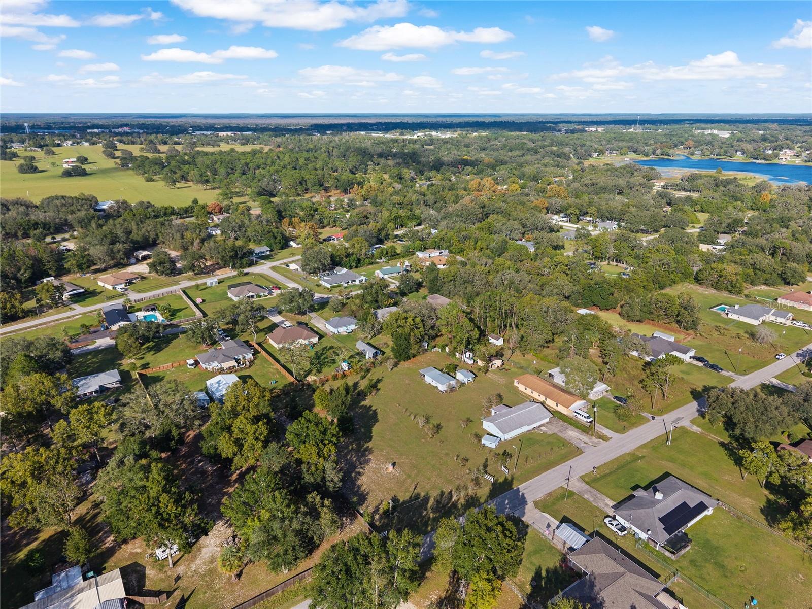 SMITH LAKE ESTATE - Residential