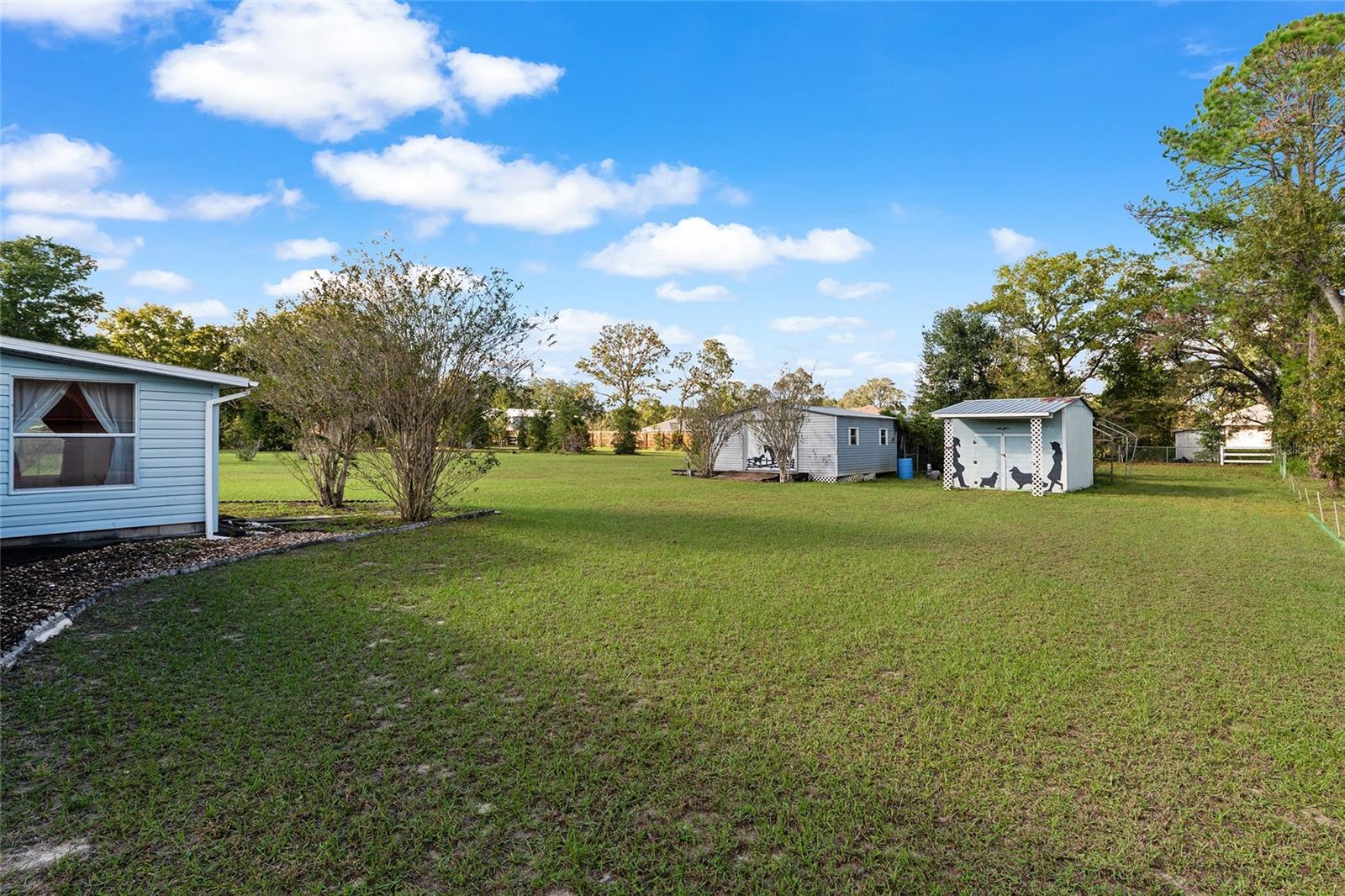 SMITH LAKE ESTATE - Residential