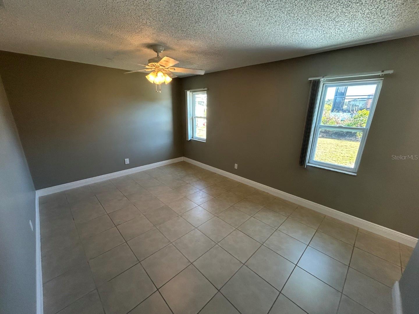 SABAL KEY UNIT 2 - Residential Lease