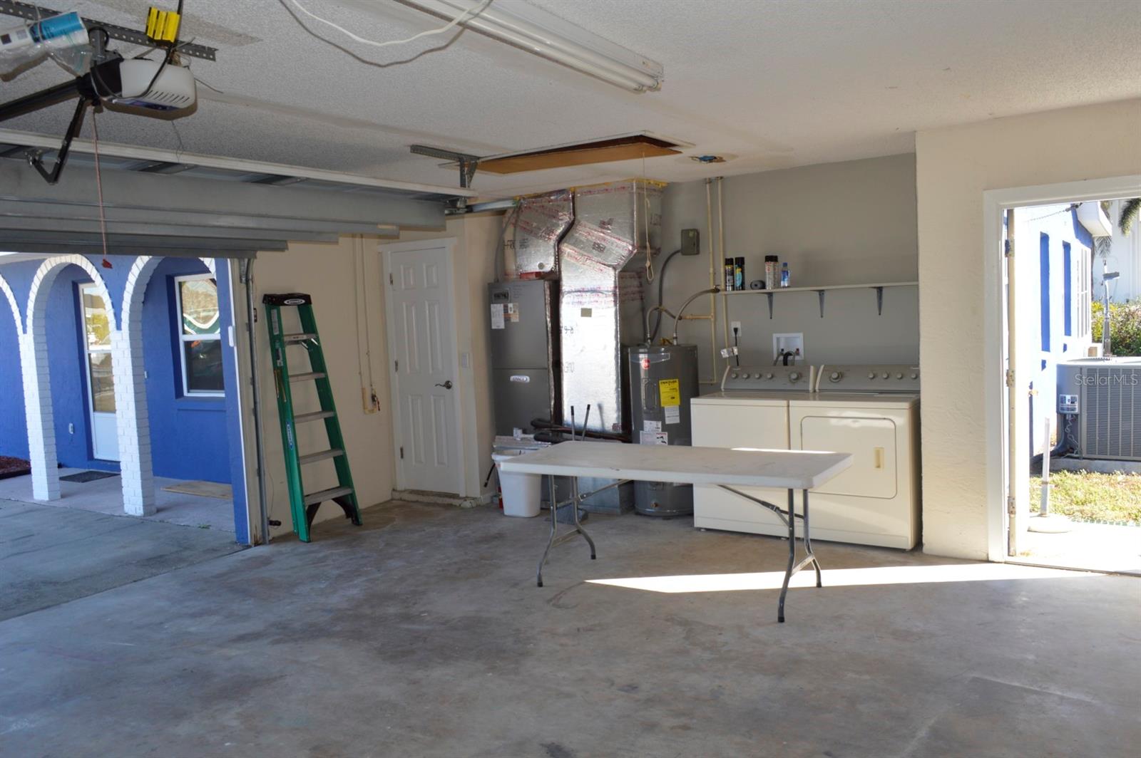 SABAL KEY UNIT 2 - Residential Lease