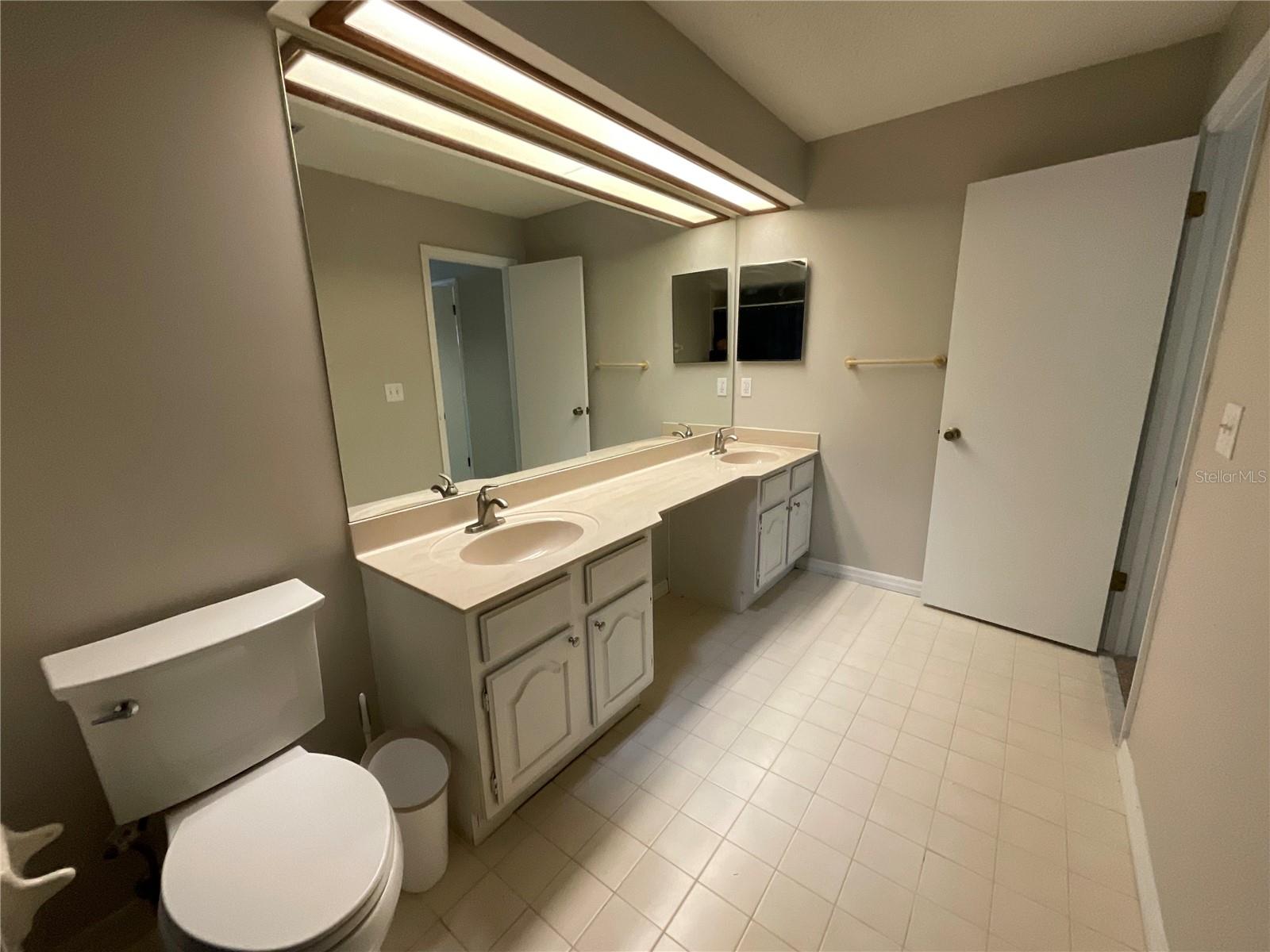 PALM COAST BELLE TERRE SEC 13 - Residential Lease