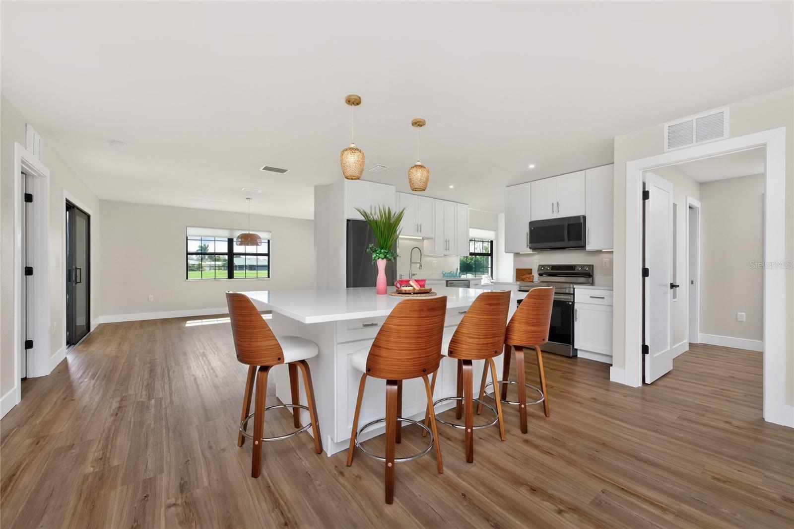 ROTONDA WEST OAKLAND HILLS - Residential