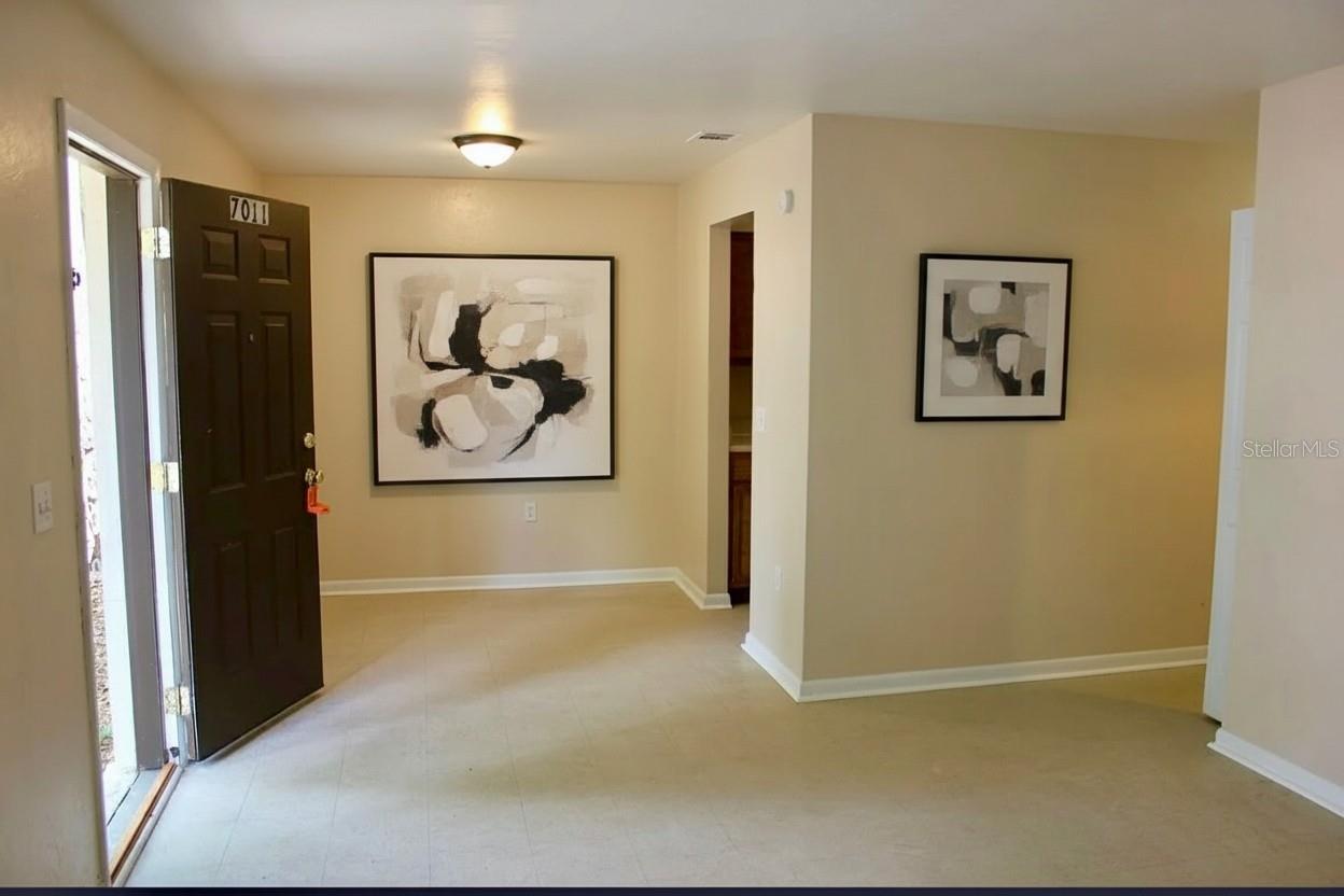 TOWER OAKS - Residential