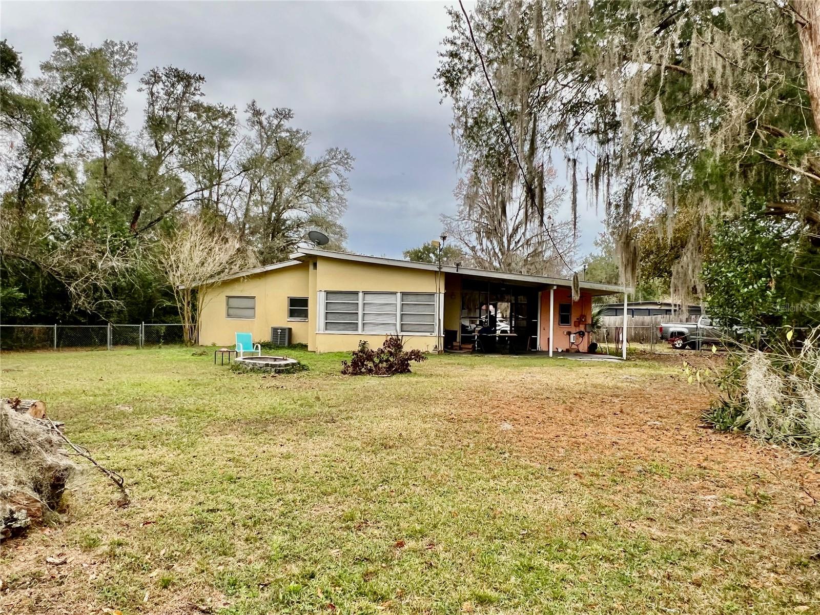 ZAN MAR VILLAGE UNIT 01 - Residential