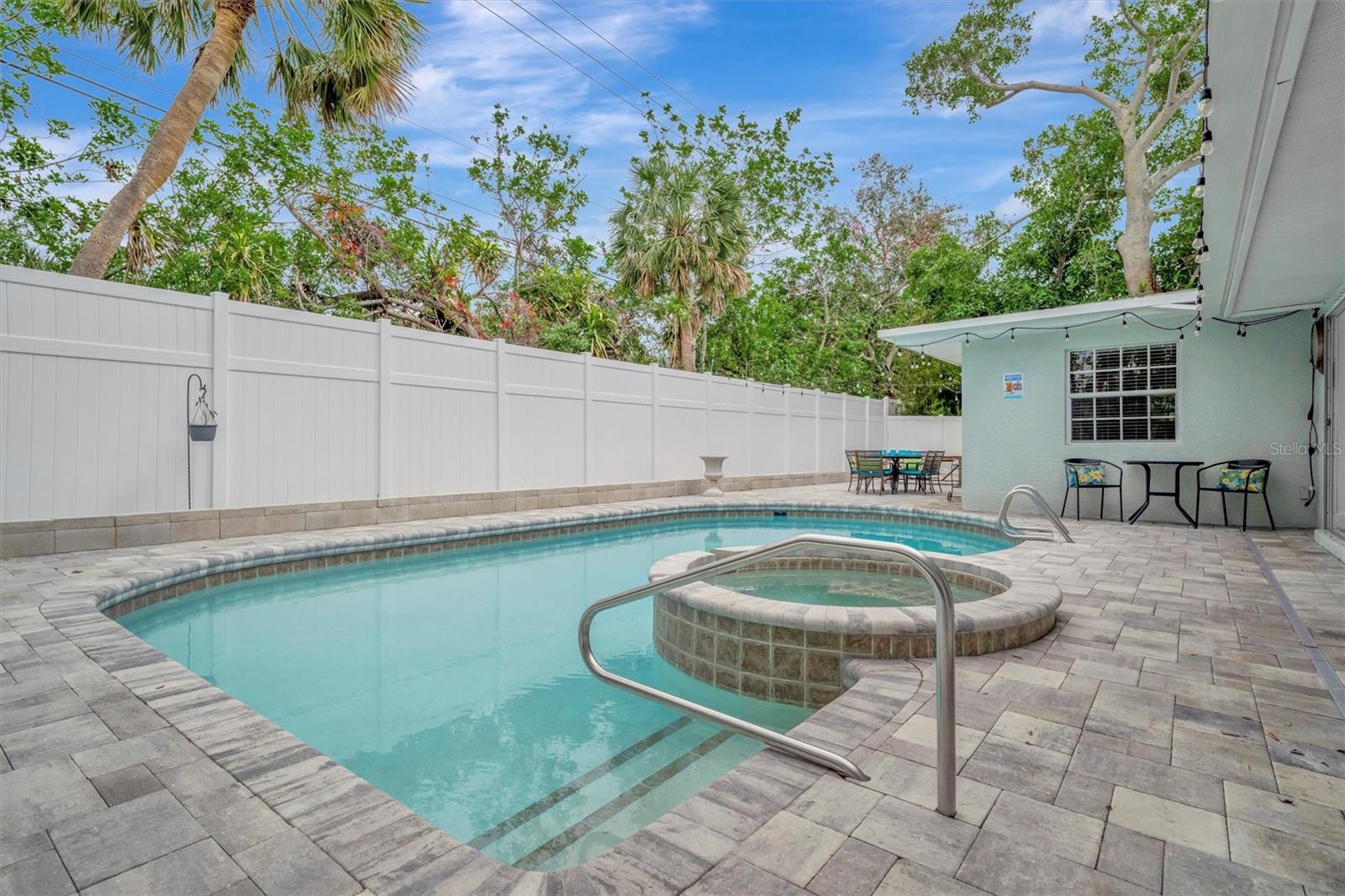 SIESTAS BAYSIDE WATERSIDE EAST - Residential