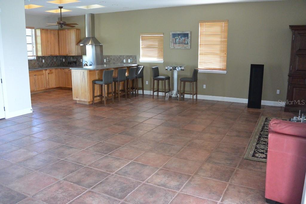 HIDDEN RIVER REP - Residential