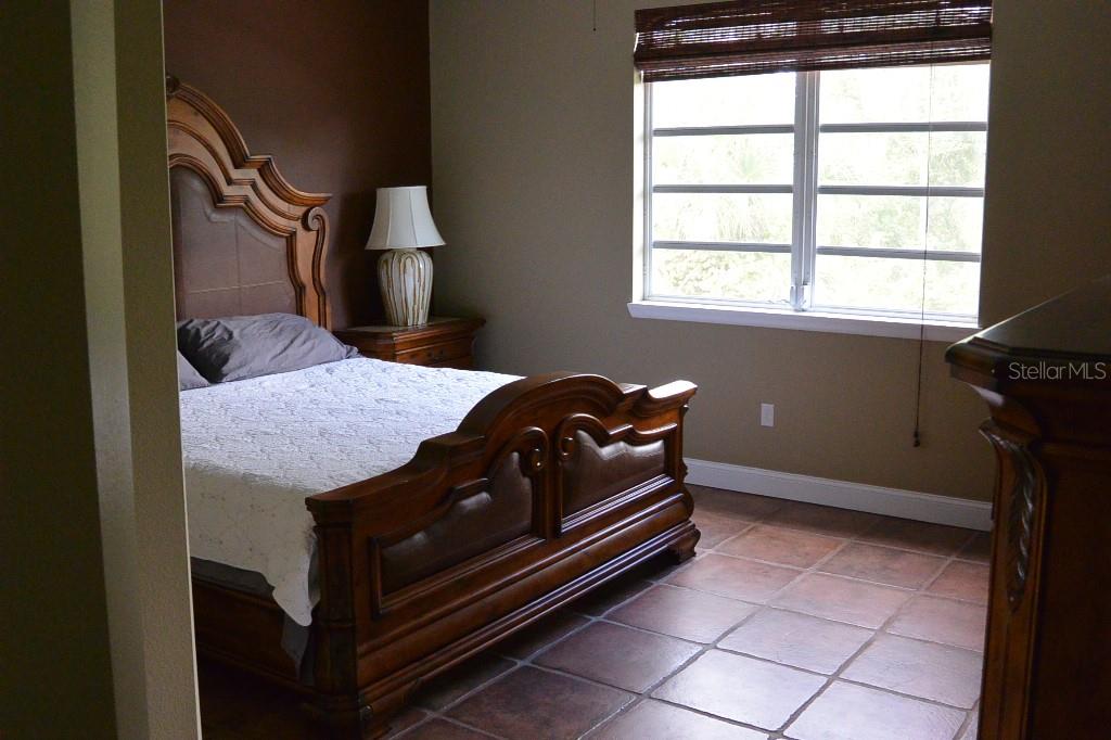 HIDDEN RIVER REP - Residential