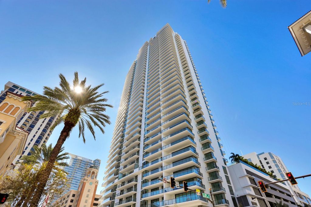 Photo of 100 1st Avenue N #3905, St Petersburg, FL 33701 (MLS # TB8397577)