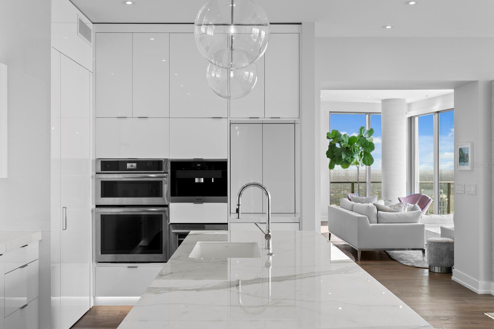 ONE ST. PETERSBURG - Residential