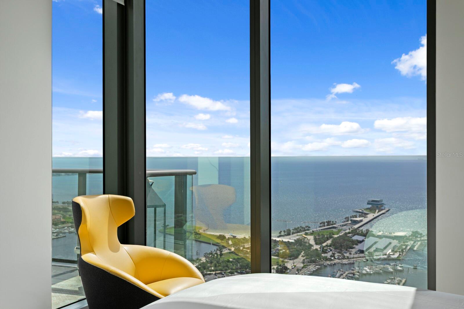 ONE ST. PETERSBURG - Residential