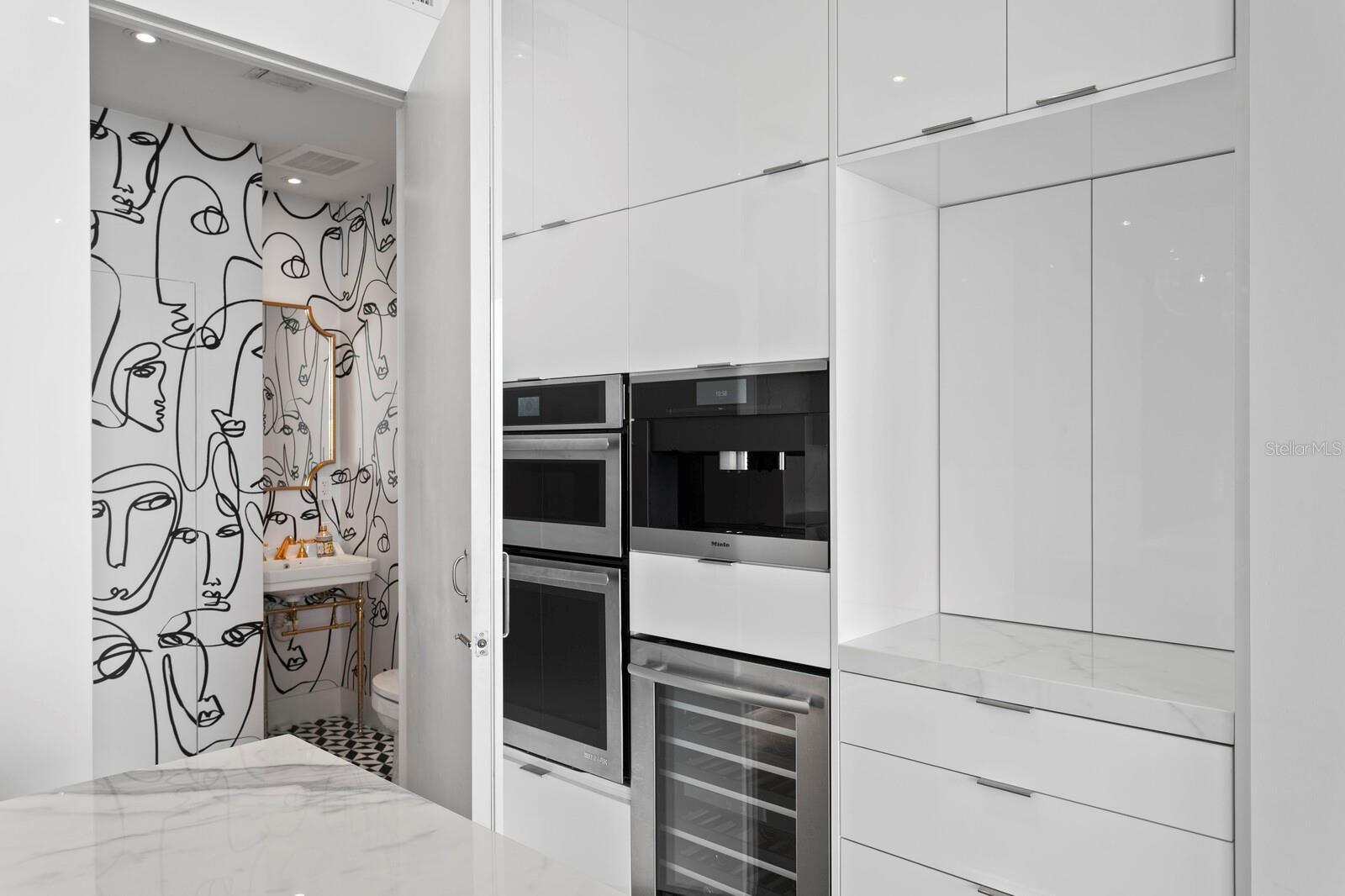 ONE ST. PETERSBURG - Residential