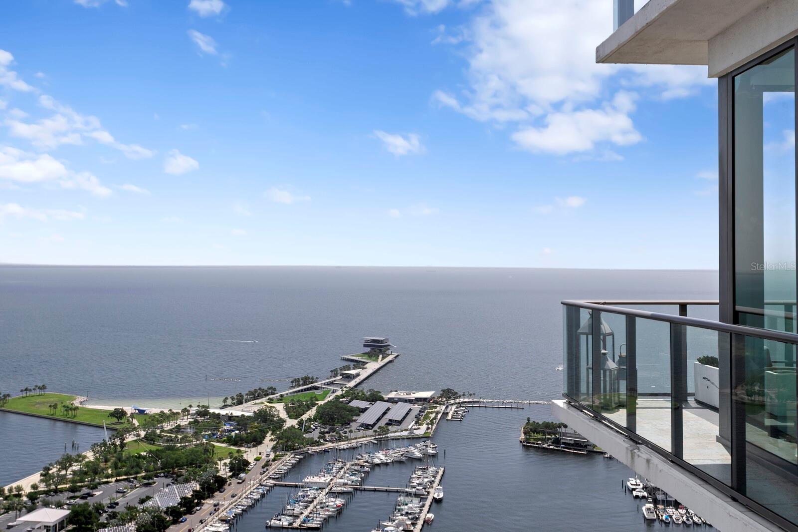 ONE ST. PETERSBURG - Residential