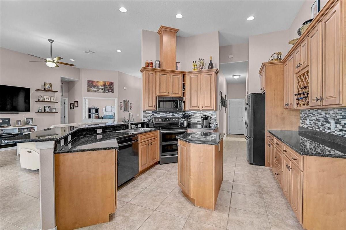 POMELLO RANCHES - Residential